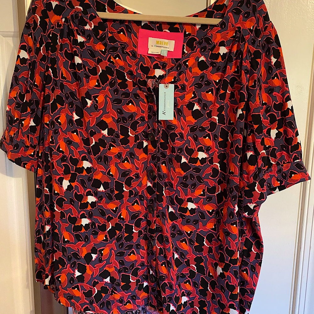 Anthropologie NWT 20w, button up Top